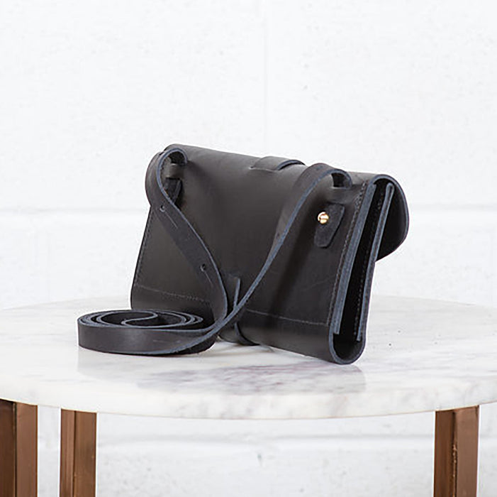 Urban Southern Leather Crossbody Wallet