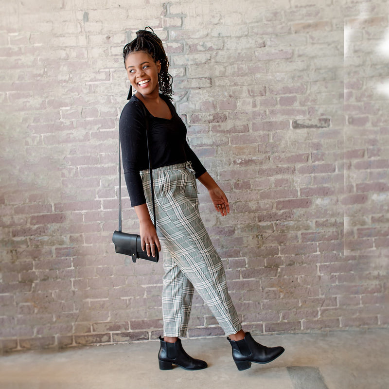 Urban Southern Leather Crossbody Wallet